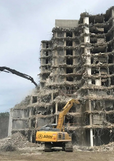 Building Demolishing Contractors