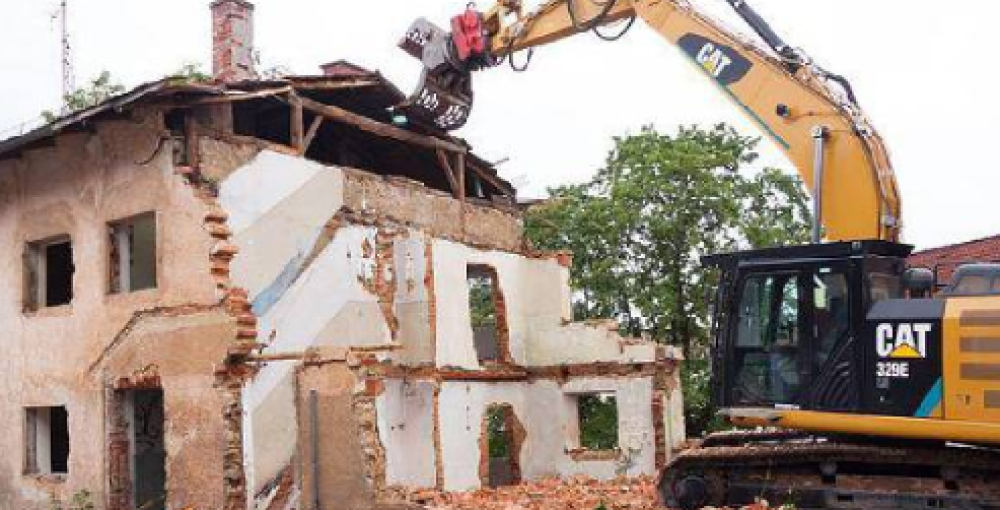 Old Building Demolition (1)